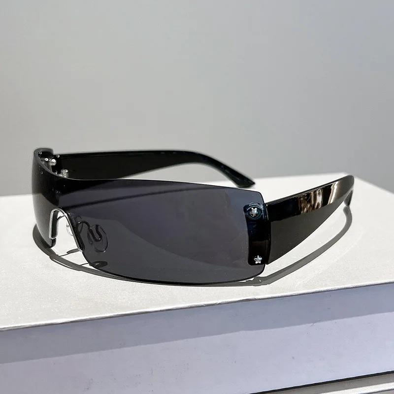 

Безободковые дизайнерские солнцезащитные очки класса люкс для женщин и мужчин, цельные, трендовые, розовые, с заклепками, в стиле панк, с защитой от УФ-лучей UV400