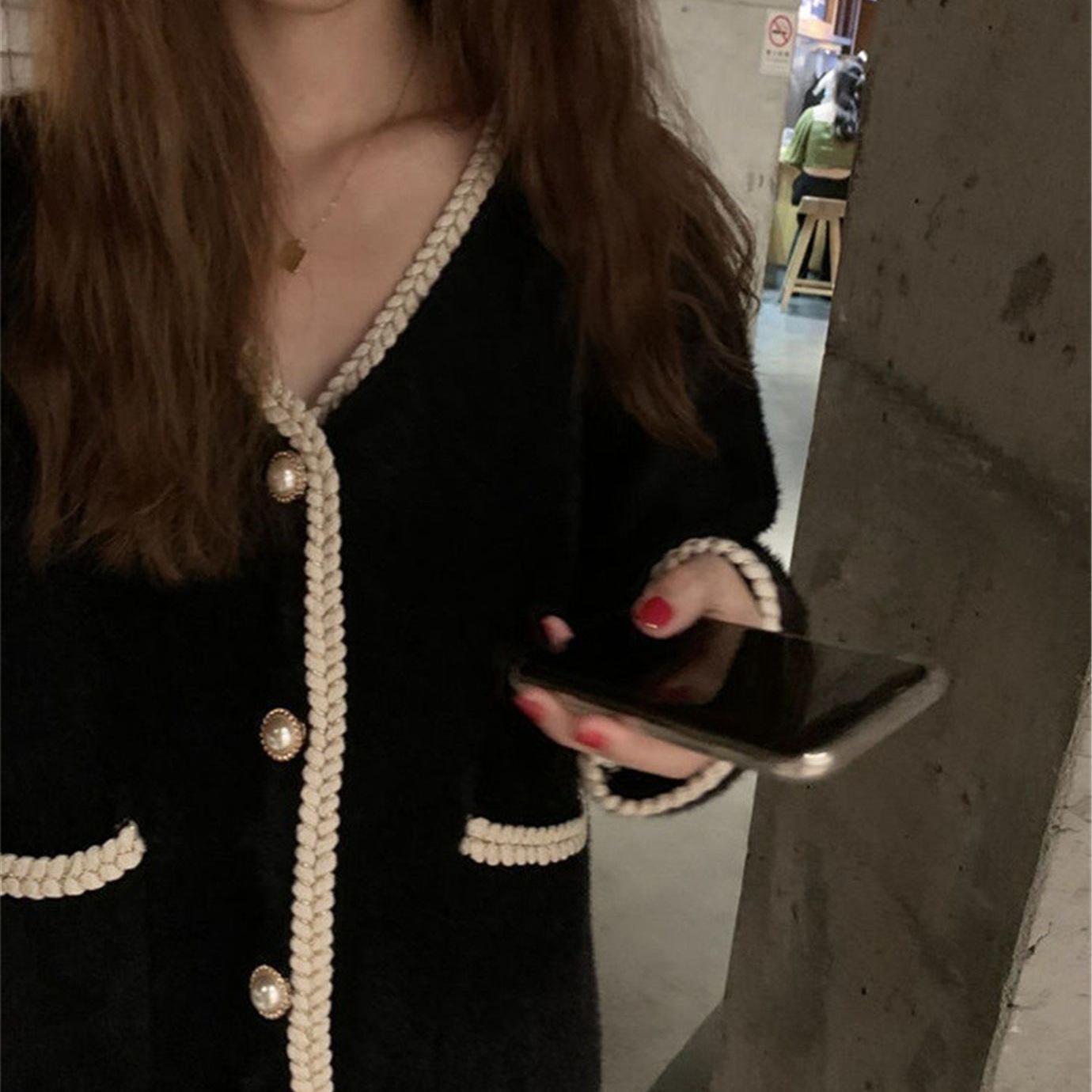 

Французский темперамент женская одежда ощущение высокого класса элегантный знаменитость золотой шелковый край имитация норки бархат вязаный кардиган женский осень и зима 47-294 (average size) чёрный