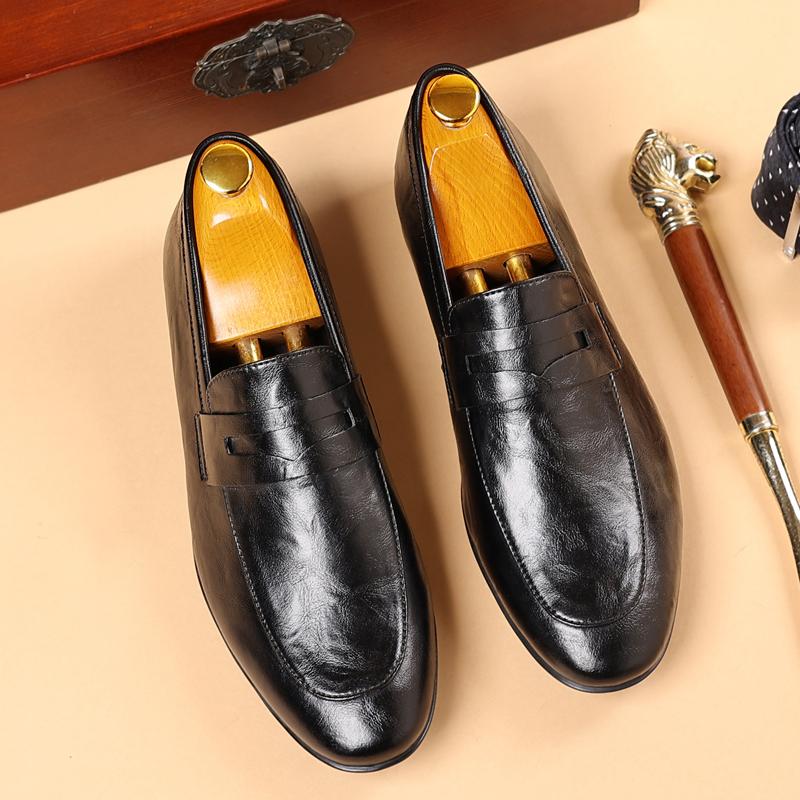 Fashion New Mens Loafers Italian High Quality Business Leather Casual Shoes for Men Slip On Dress Shoes Comfort Driving Shoes Mocasssin