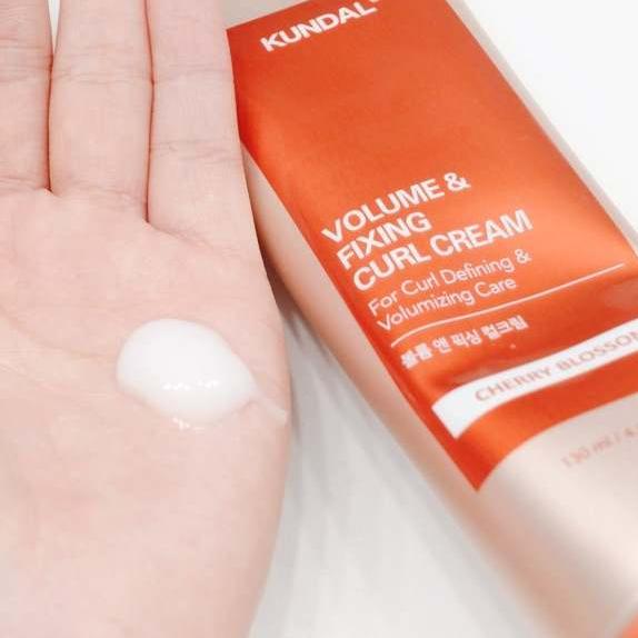 KUNDAL Volume And Fixing Curl Cream 130ml Wedding Bouquet