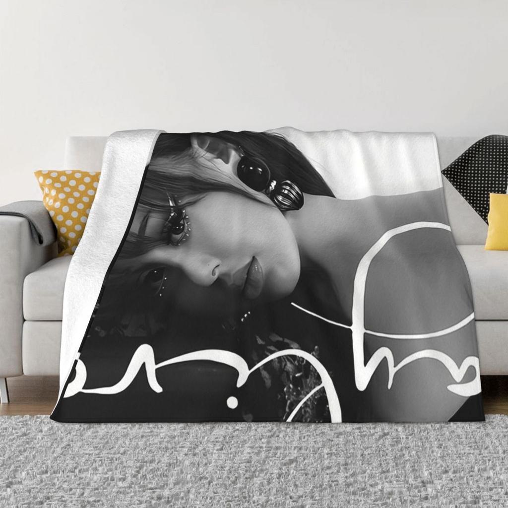 Music Singer Ayliva Blankets Soft Warm Flannel Throw Blanket Cover for Bed Living room Picnic Travel Home Couch