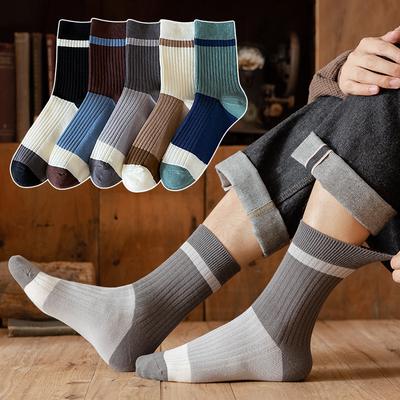 Herren Frühling und Herbst Einfarbig Baumwolle Gestreift Farbe Kniestrümpfe