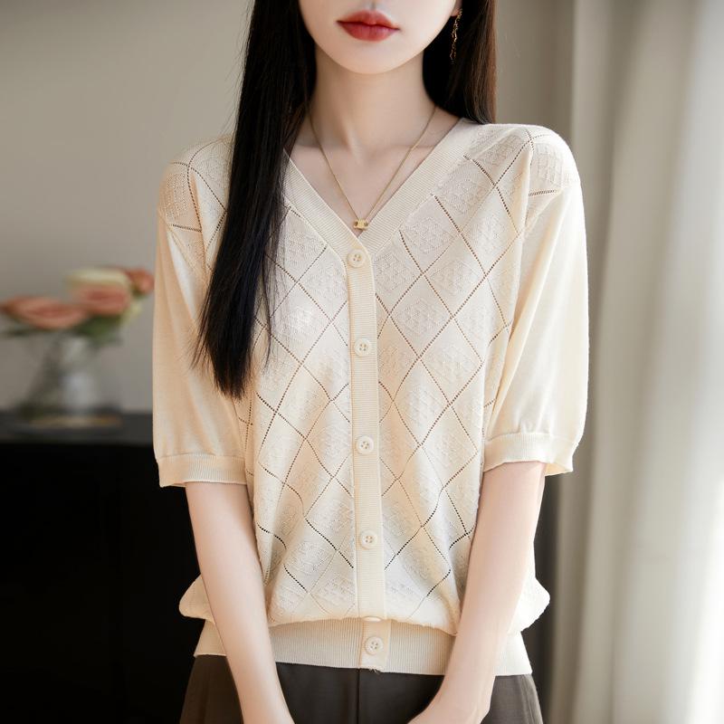 2025 V-neck Tencel Women's Casual Slimming Short-sleeved Top