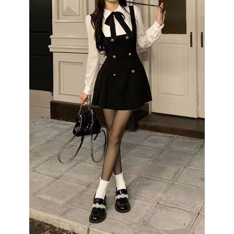 New early autumn women's clothing strap skirt daughter college style fake two-piece suit dress spring and autumn