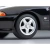 TOMYTEC Tomica Limited Vintage Neo 1/64 Scale LV-N194c Nissan Skyline 4-Door Sports Sedan GTS-t Type M Black (1992 Model) with Options (Finished Model