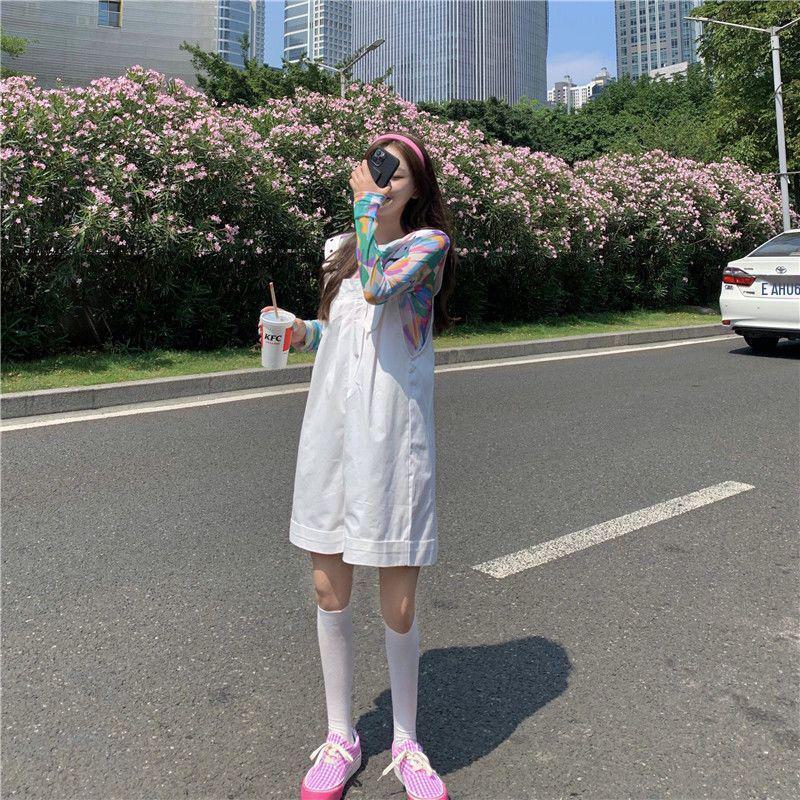 Korean Style Two-Piece Set: Loose Mesh Sun Protection Top + Fashionable Slimming Bib Shorts for Female Students.