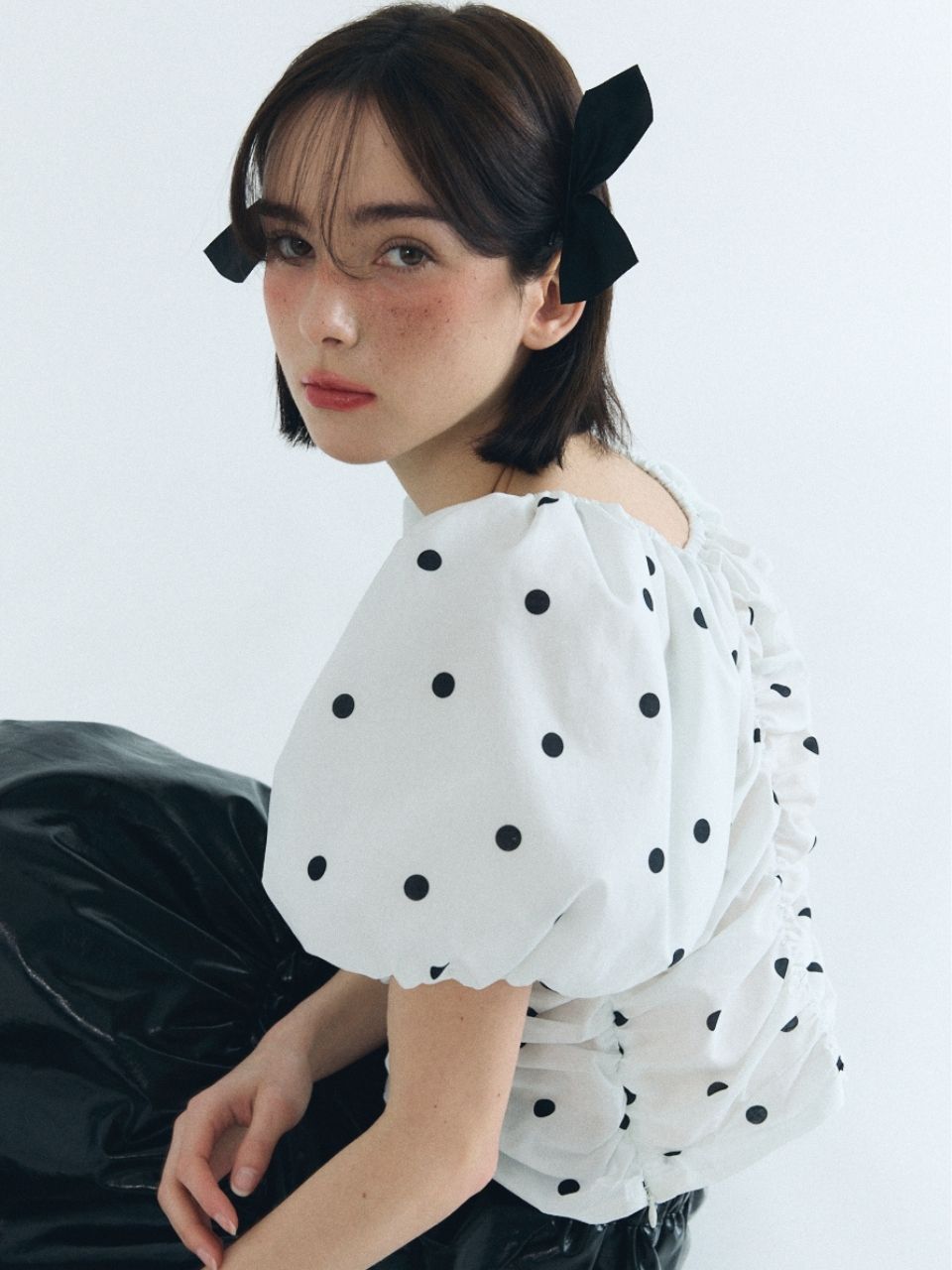 Fabric Seoul Dot Shirring Blouse Navy/Free