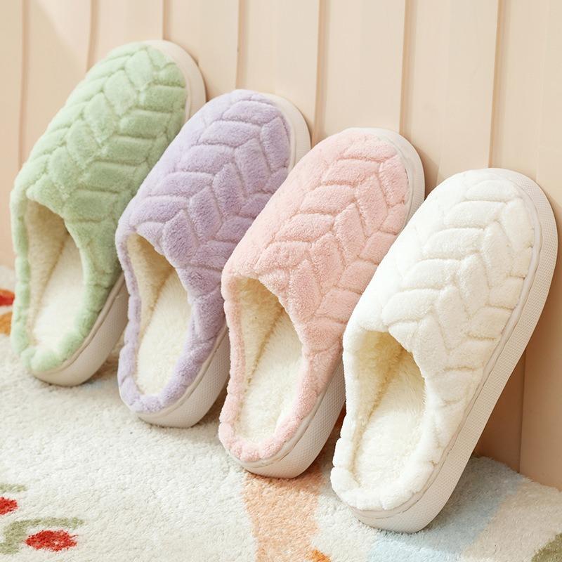 New Winter Maple Leaf Cotton Slippers Women's Indoor Home Non-slip and Warm Couple's Cotton Mop Thick-soled Men's Slippers