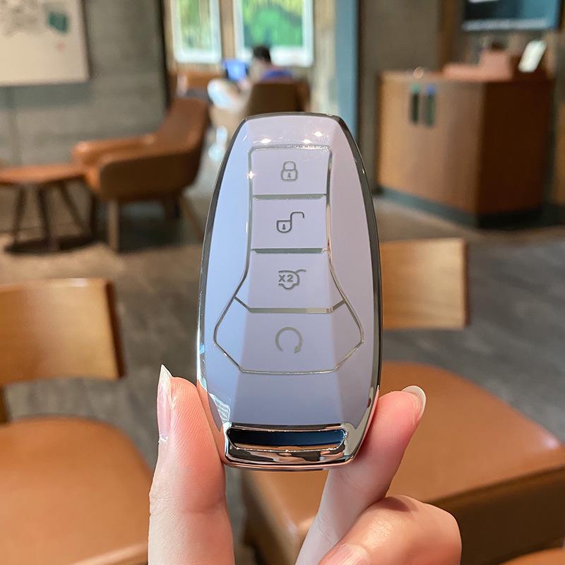 BYD Dolphin Key Case for Han Song, Tang DM-i, Qin Pro/Plus, Yuan, and E2 - Car Shell Buckle Bag.
