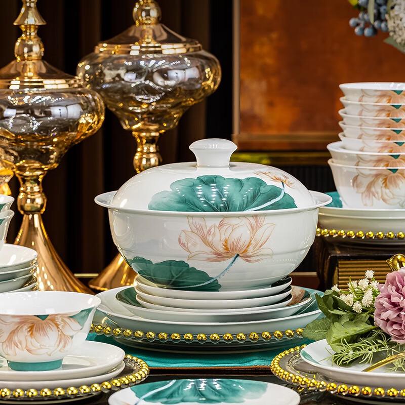 ZISIZ Lotus Bone China Dinnerware Set