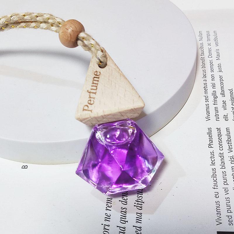 High-End Car Perfume Pendant: Essential Oil Hanging Diffuser for Men and Women Fragrance