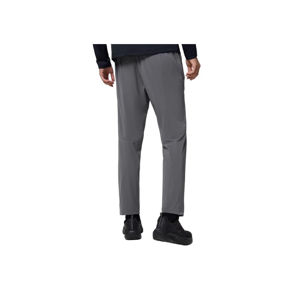 SAUCONY Urban Commuting Ultra Elastic Comfortable Woven Casual Pants Men Pants Cool-Iron-Gray SC2240114B-GR06