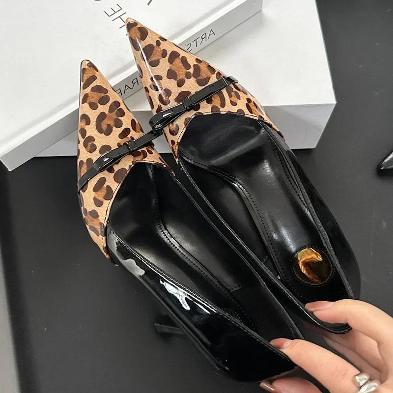 Fashion High Quality Patent Leather Women Pumps Sexy Pointed Toe High Heels Bow Designer Mules Loafers Elegant Banquet Heeled Sandals
