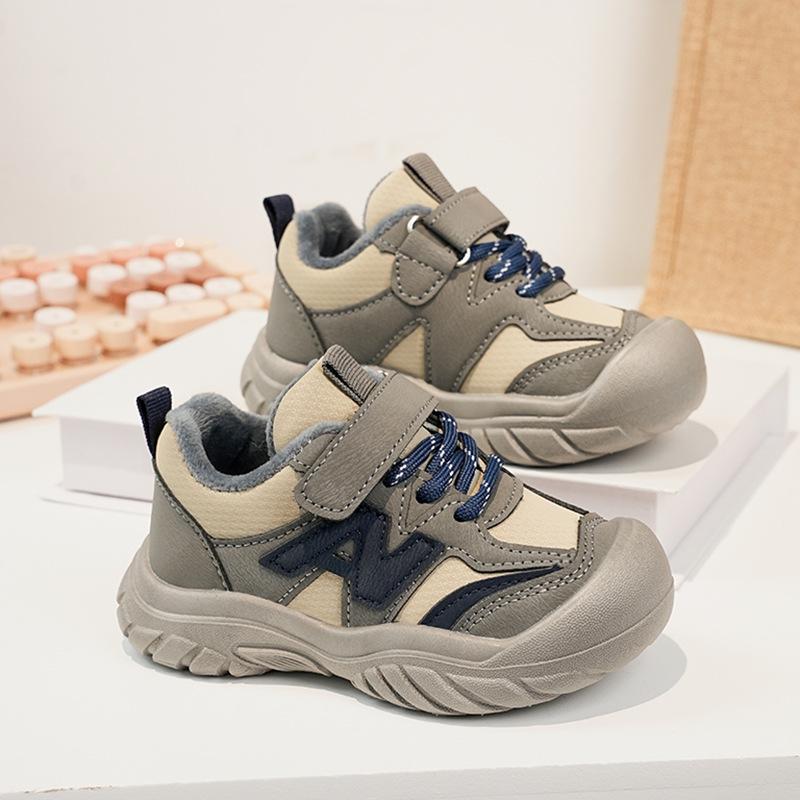 Children's Sports Shoes, Korean Style Versatile Girls' Training Shoes, New Winter Children's Shoes, Boys' Soft-soled Thin Fleece Warm Shoes