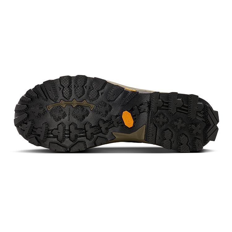 Mizuno Gm Crosswild 2 Fashion Comfortable Slip Resistant Durable Mid Top Outdoor Functional Shoes Men Shoes Black D1GH242301