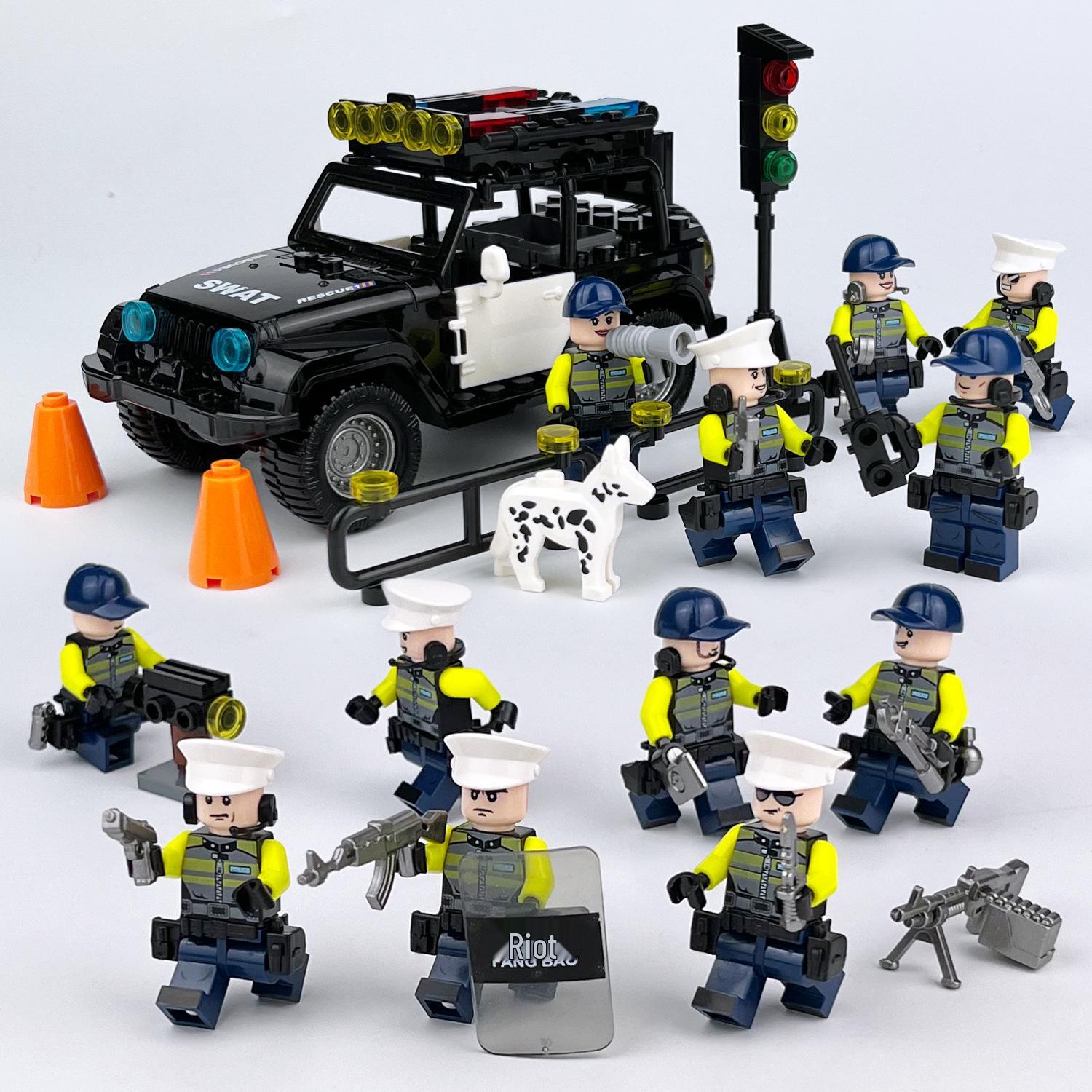 

Black Police Car Military Building Block Set with Police Figurine Toy Figurine Height Approximately 5 cm