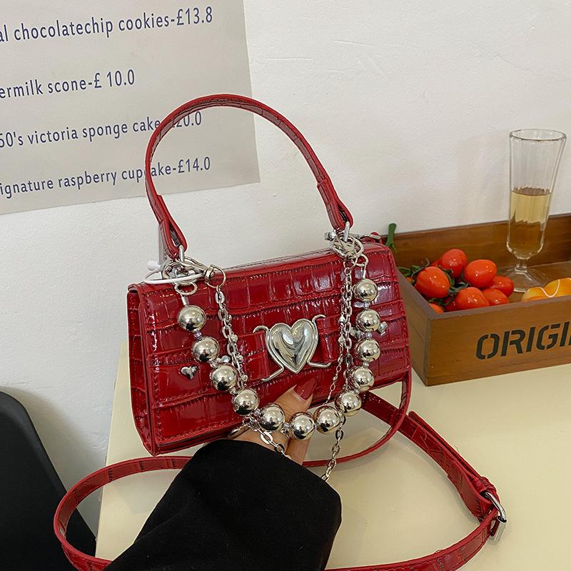 This Year's Popular Retro Red Wedding Bag Women's High-end Texture Niche Design Versatile Shoulder Messenger Handbag