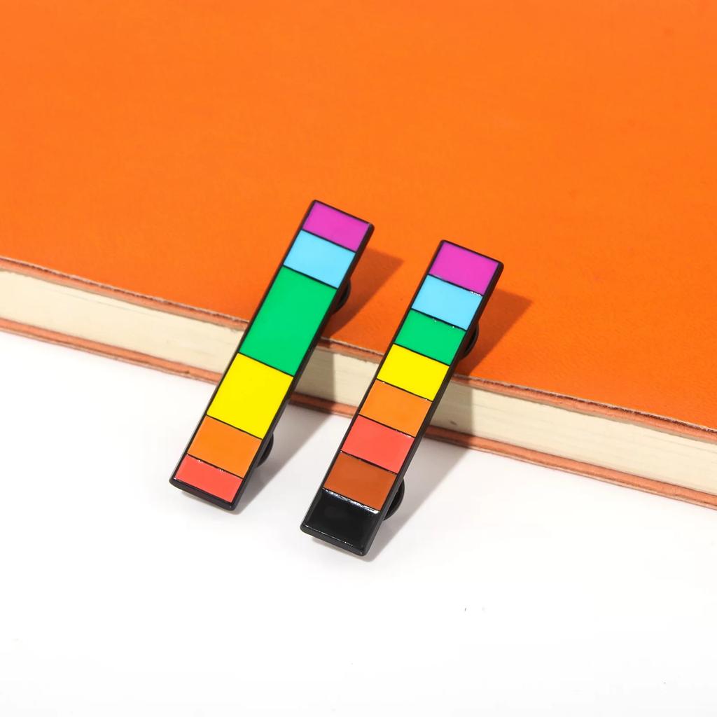 Rainbow LGBT Pride Badge Pin Gay Lesbian Brooch Colorful Equality Symbol Accessory LGBTQ Jewelry