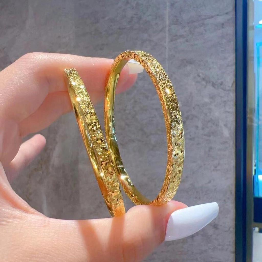 Gold-Plated Icy Bangle: Women's High-End Luxury Bracelet Accessory