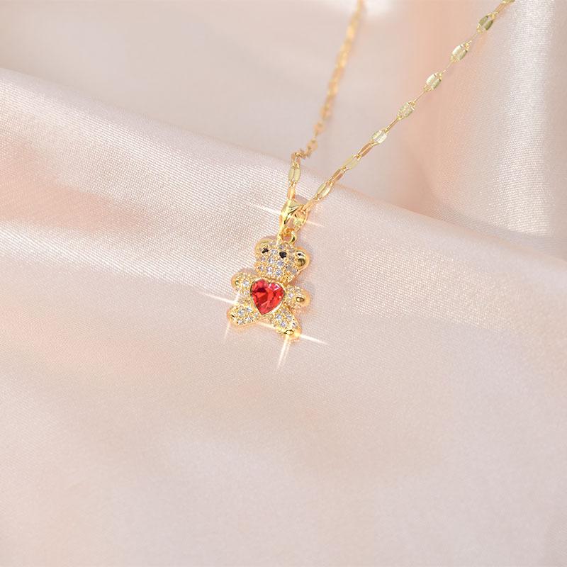 Red Heart Bear Necklace Female High-End Simple Personalized Collarbone Chain