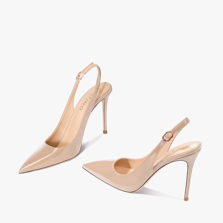 Fashion A Niche Design with a High Toe Cap for Women In the Summer of 2025, Versatile and Sexy, Thin-heeled and Elegant Sandals