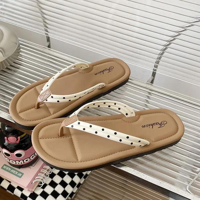 Fashion Slides Soft On Beach Woman Slippers Non Slip Small Size Sandals Vip 2025 Trend Shoes for Women Casual Chic and Elegant Shoe 39