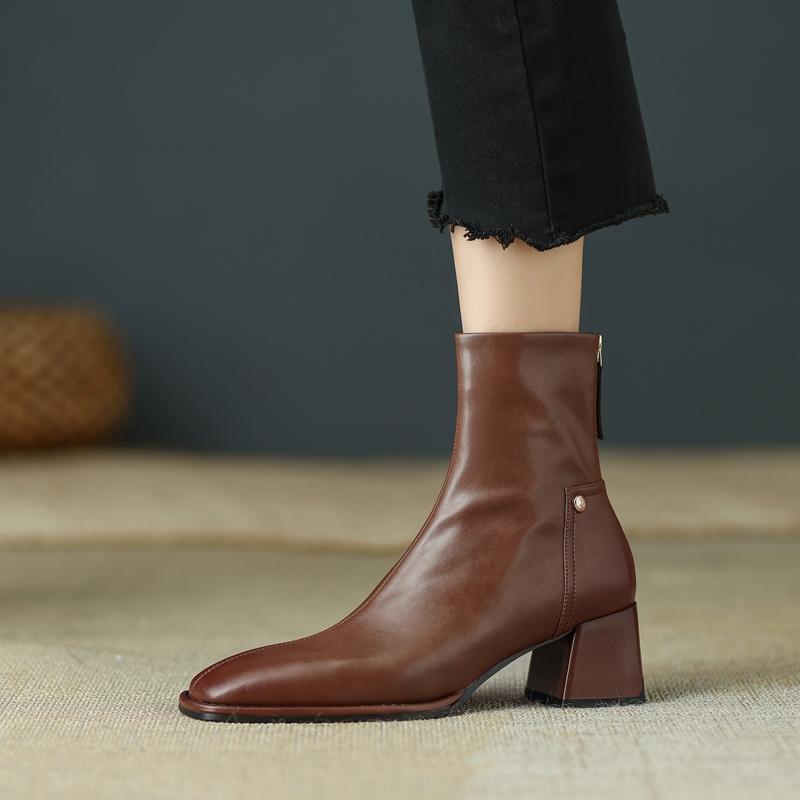 Fashion Women's new autumn square toe genuine leather cowhide calf metal rivet zipper high heel plus small size Chelsea short boots