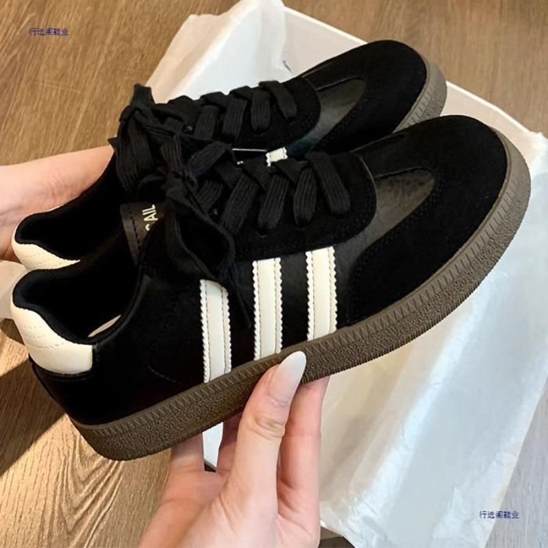 Women's flat-soled single shoes sports and leisure board shoes women's shoes new spring, autumn and winter versatile