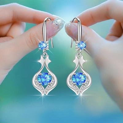 Eleganckie kolczyki wiszące damskie średniej długości w kształcie łezki