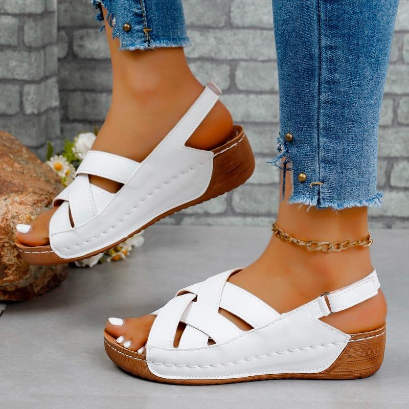 Сандалии женские летние шлепанцы на платформе женские удобные легкие сандалии на танкетке женская нескользящая пляжная обувь на толстой подошве 36 2259₽