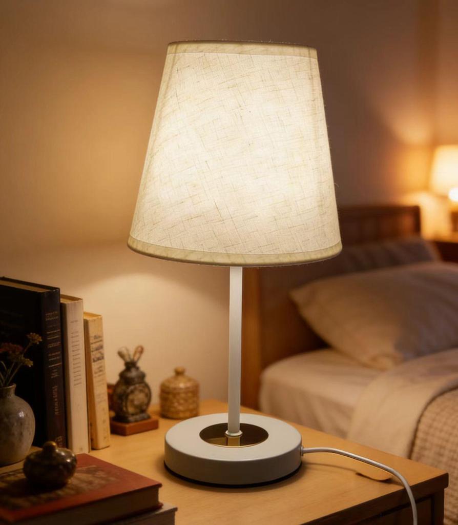 Vintage American LED Table Lamp – Retro Bedside, Office, Hotel Project, or Bedroom Use – Eye Protection & Dimmable Night Light.