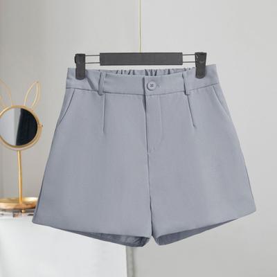 Gonne e pantaloni da donna – Pantaloncini