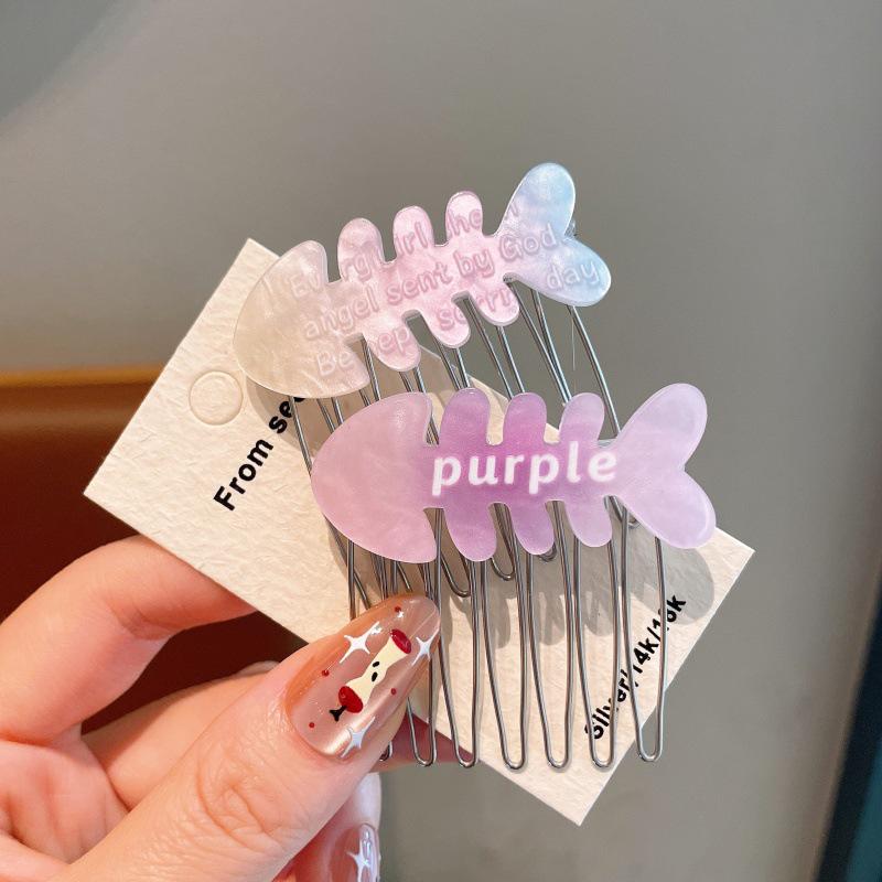 Girly Gradient Fish Bone Hair Comb & Clip – Cute Styling Accessory for Flyaways & Bangs