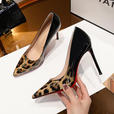 Brown Bright Leather Leopard Print Design Beautiful Dress High Sense 2025 Autumn and Winter New Pointed Stiletto High Heels Women