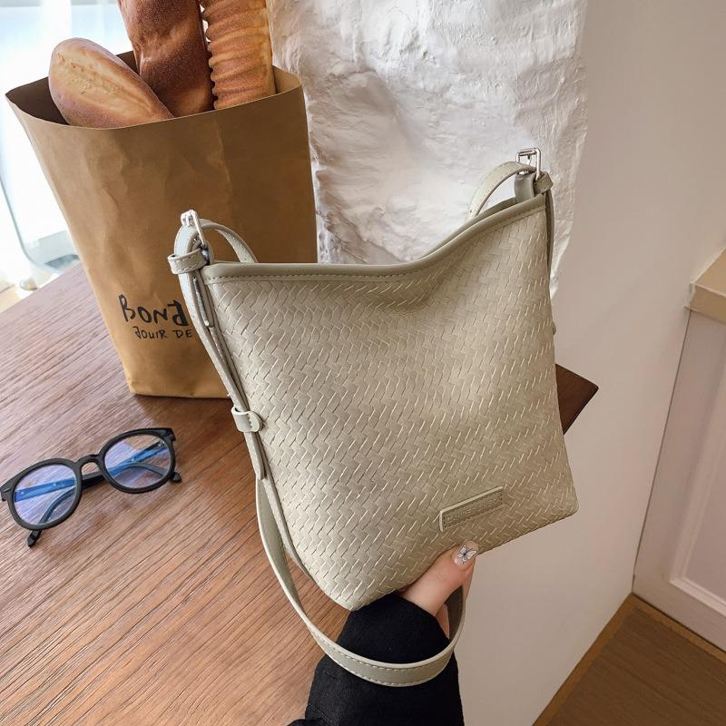 Today's Popular Bags, New Summer Texture Niche Shoulder Bags, Versatile Messenger Bucket Bags
