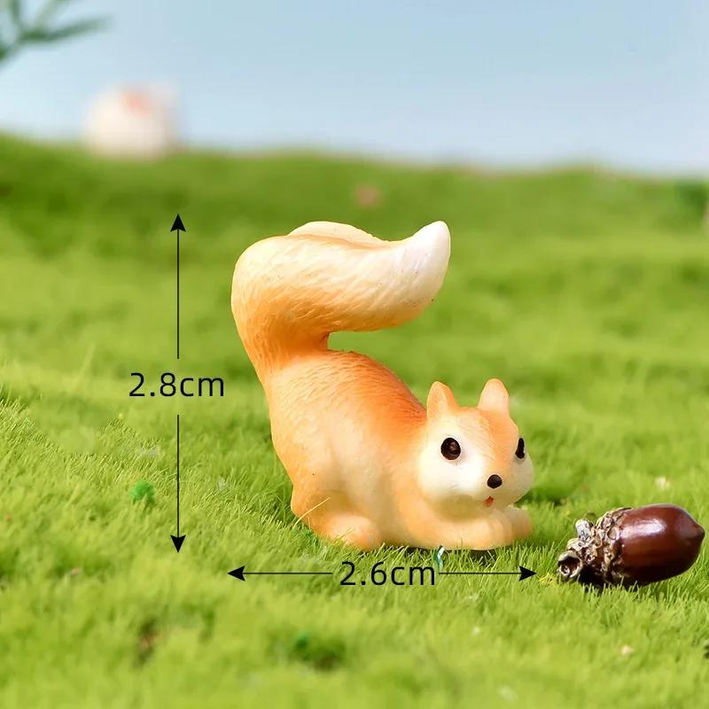 Cute Squirrel Pinecone House Maple Leaf Micro Landscape Garden Decoration Resin Craft Ornaments Livingroom Desk Decoration