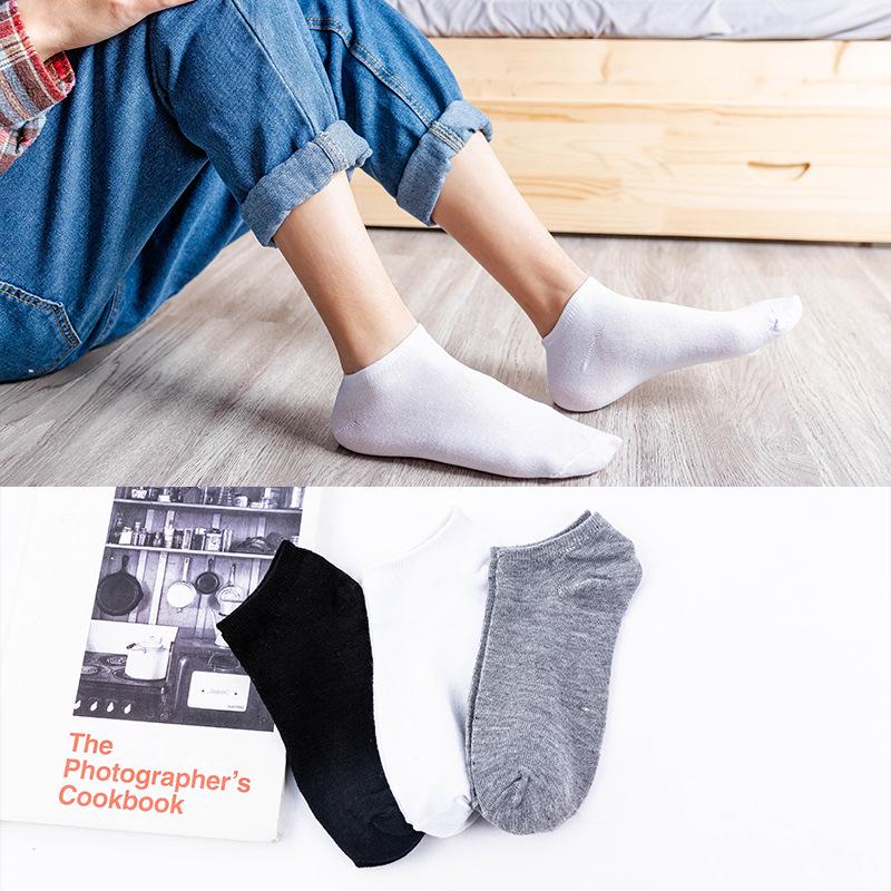 Unisex Mid-Tube Sports Socks - Black, White, Gray, Soft Cotton, Simple Design