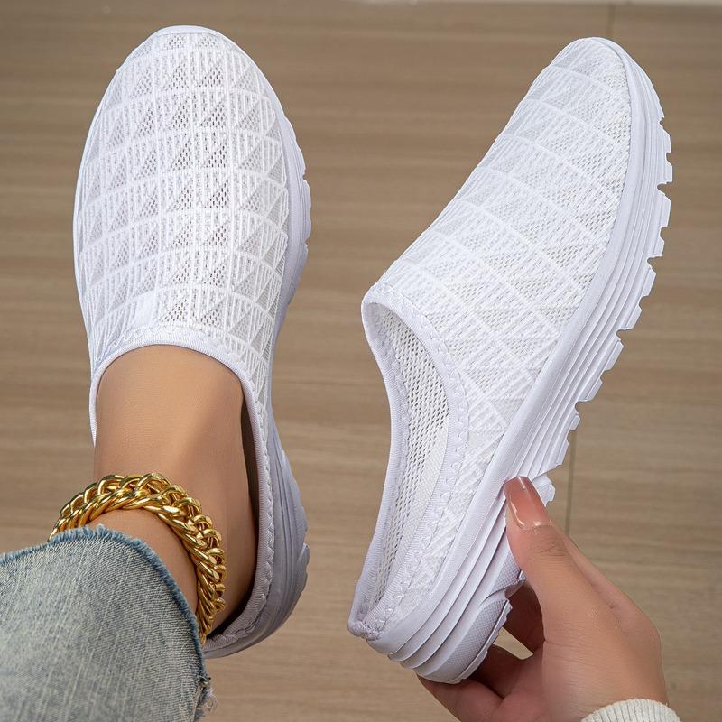 Large-sized Beach Shoes Breathable and Anti-slip Sports Shoes Women's Shoes