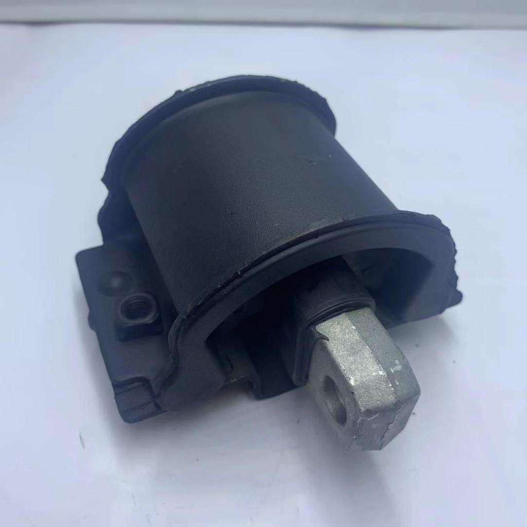 Mercedes-Benz W210 Transmission Mount for E320/E430/E55, Part #2022400418.