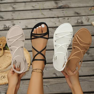 2025 nouveau vêtement d'extérieur célébrité Internet semelle plate lanière fine élastique sandales femme fée avec jupe romaines plage chaussures femme