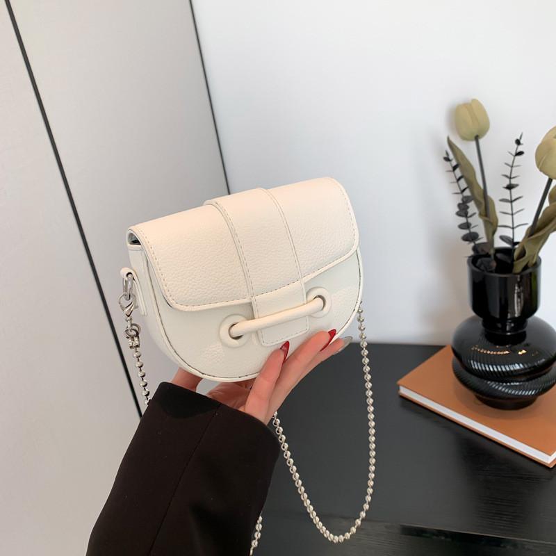 Stylish Mini Saddle Bag 2024 Spring Summer Chain Shoulder Crossbody Pu Bag Chic Design
