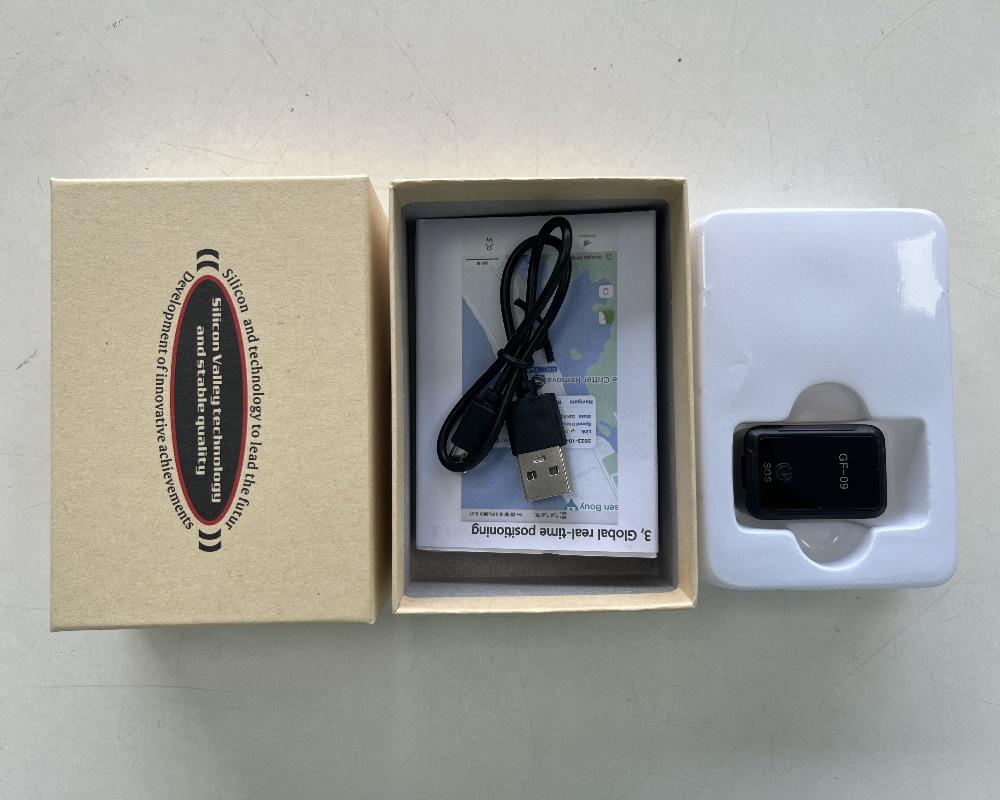 GF07 Wireless GPS Pet Tracker and Locator