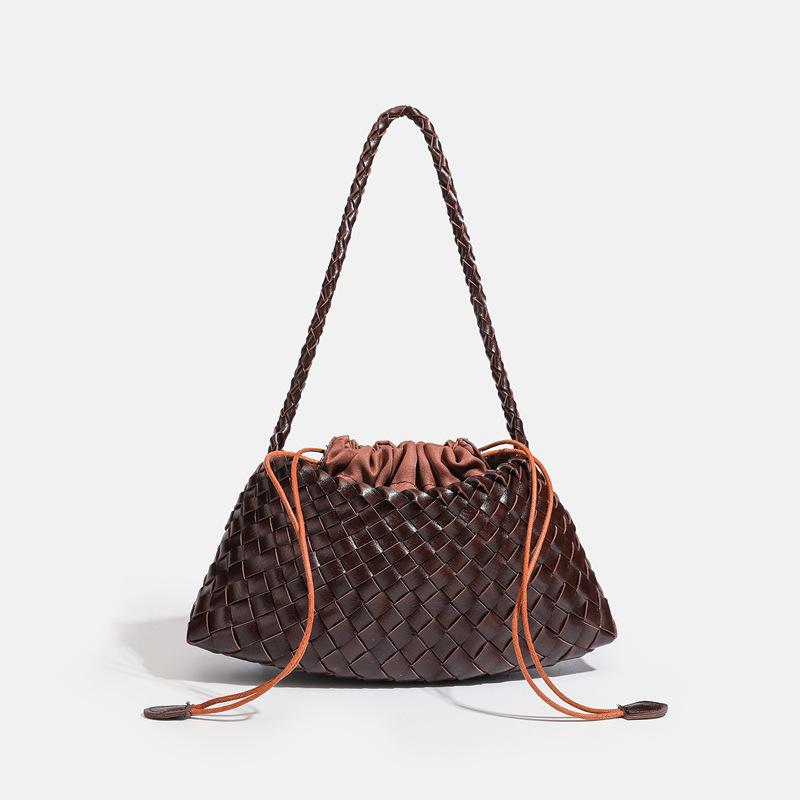 Handwoven Dumpling Bag Women'S New Niche Design Armpit Bag Shoulder Handbag Vegetable Basket Bag Tide