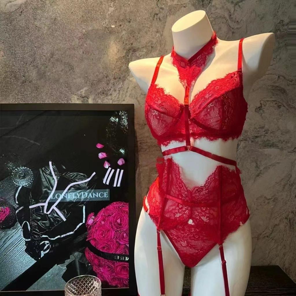 Erotic Lingerie Mesh Stitching Eyelashes Lace Hanging Chain Butterfly Four-piece Set