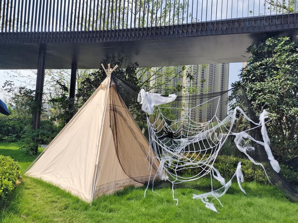 Halloween Halloween Party Decoration Home Haunted House Decoration Haunted House Props Ghost Spider Web Giant Spider Oversized Spider Web White Gauze