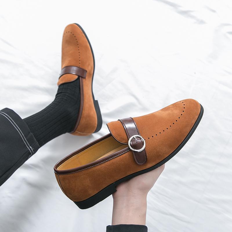 Fashion British Style Men's Comfortable Soft Soled Pointed Loafers Spring Brand Men's Side Button Cow Suede Breathable Flat Bean Shoes