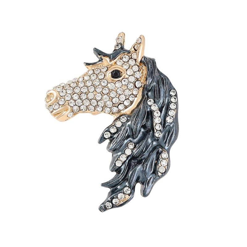 Horse Head Brooch with Sparkling Crystals Rhinestones Animal Shaped Lapel Pin Hat Bag Suit Dress Accessories