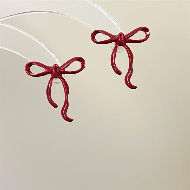 New Trend Irregular Bowknot Women's Stud Earrings Wine Red Enamel Hollow Knots Small Earrings Vintage Cute Ear Jewelry