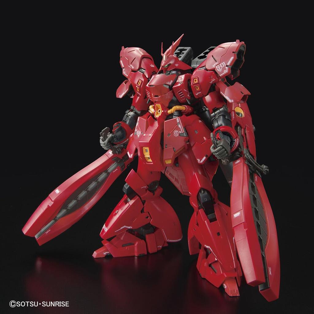 [RG] 1/144 Scale MSN-04FF Sazabi Mobile Suit Char's Counterattack Plastic Model Kit SIDE-F Exclusive