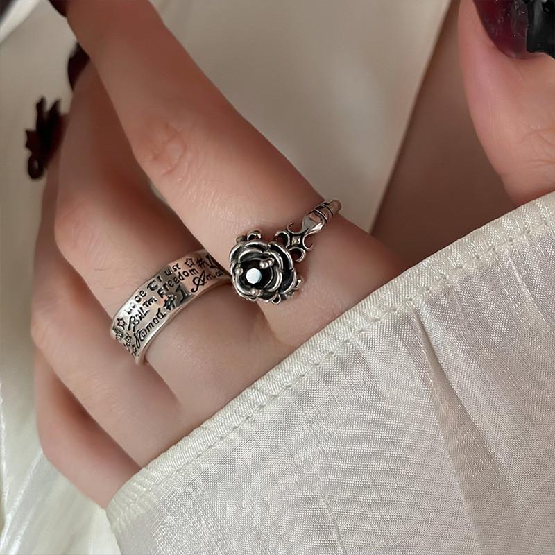Stylish S925 Vintage English Finger Ring For Women With Unique Gothic Design And Adjustable Size